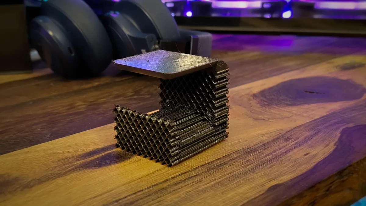 Headphones desk holder/stand grid textured, photo 2 of 4 - Headphones desk holder/stand grid textured Household