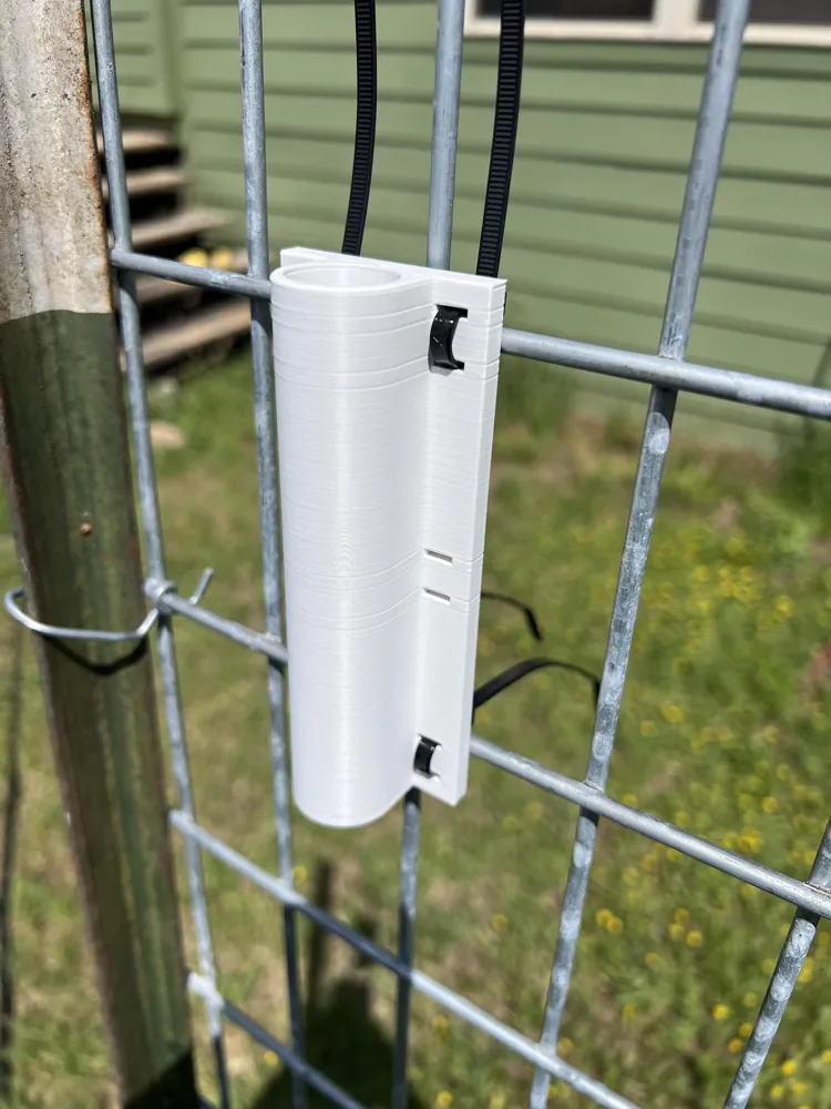 Chicken Coop High Tunnel 1/2" PVC Holder, photo 4 of 4 - Chicken Coop High Tunnel 1/2" PVC Holder Pets
