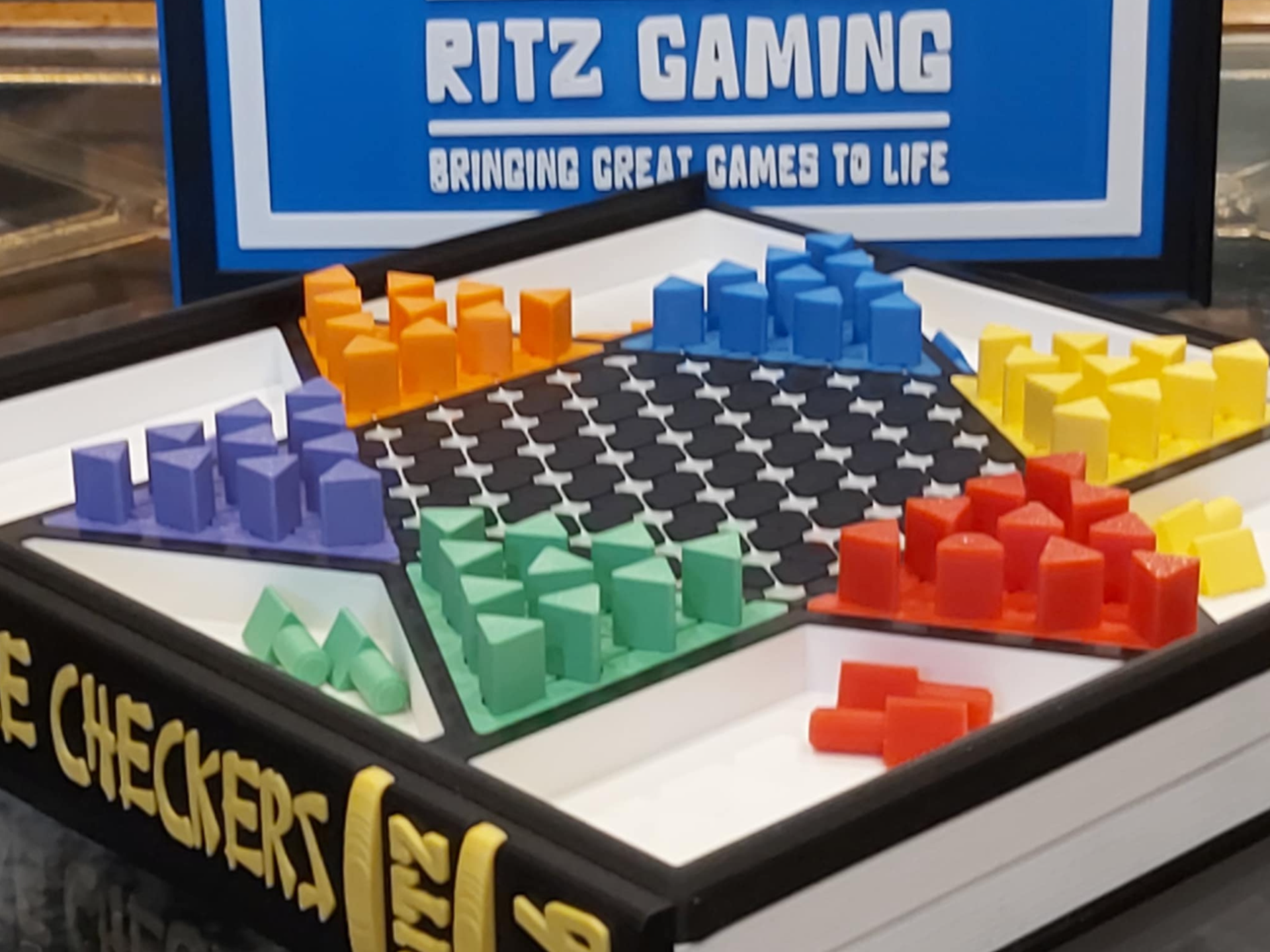 CHINESE CHECKERS - Bookcase Edition