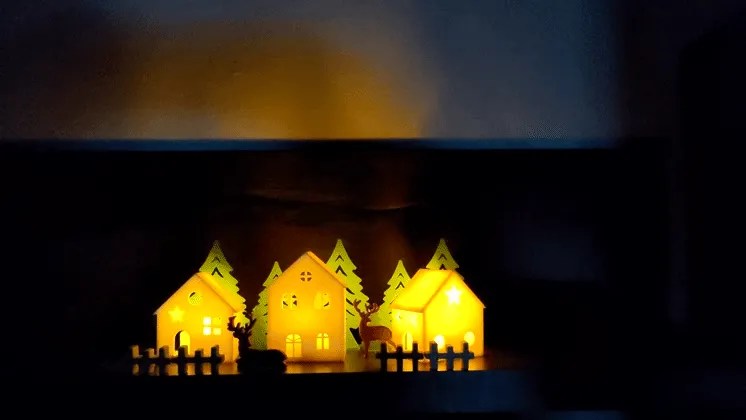 Christmas Village Construction Kit, photo 2 of 4 - Christmas Village Construction Kit Household