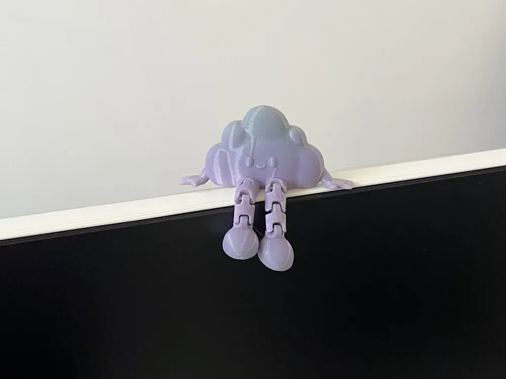 Cloud Baby Desktop Assistant Computer Ornaments Mini Figure with Movable Joints, photo 3 of 4 - Tabletop Miniatures, Toy
