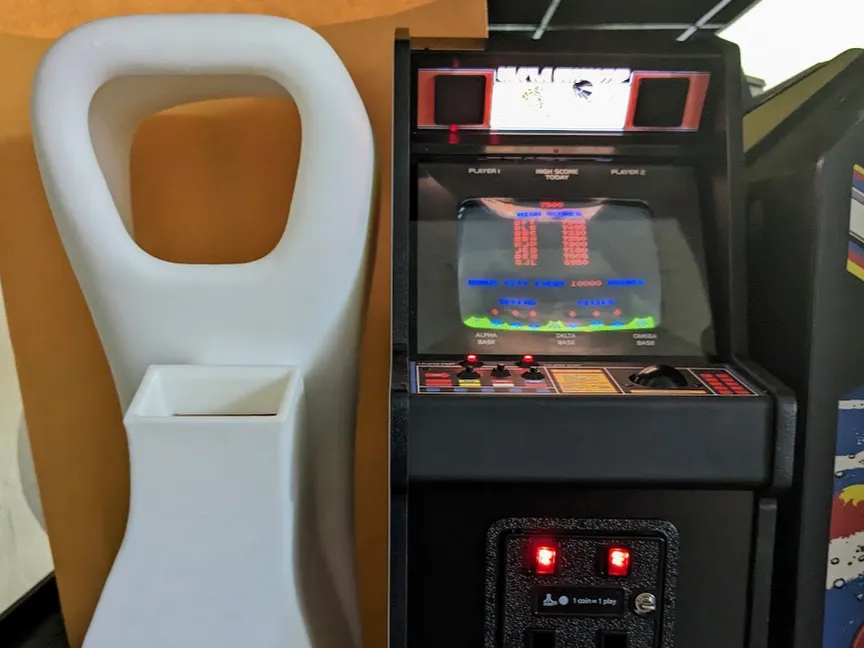 Computer Space scale model - Other Toys & Games, in stock in India