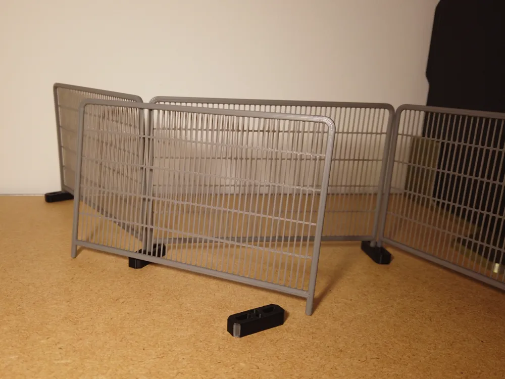 Construction fence