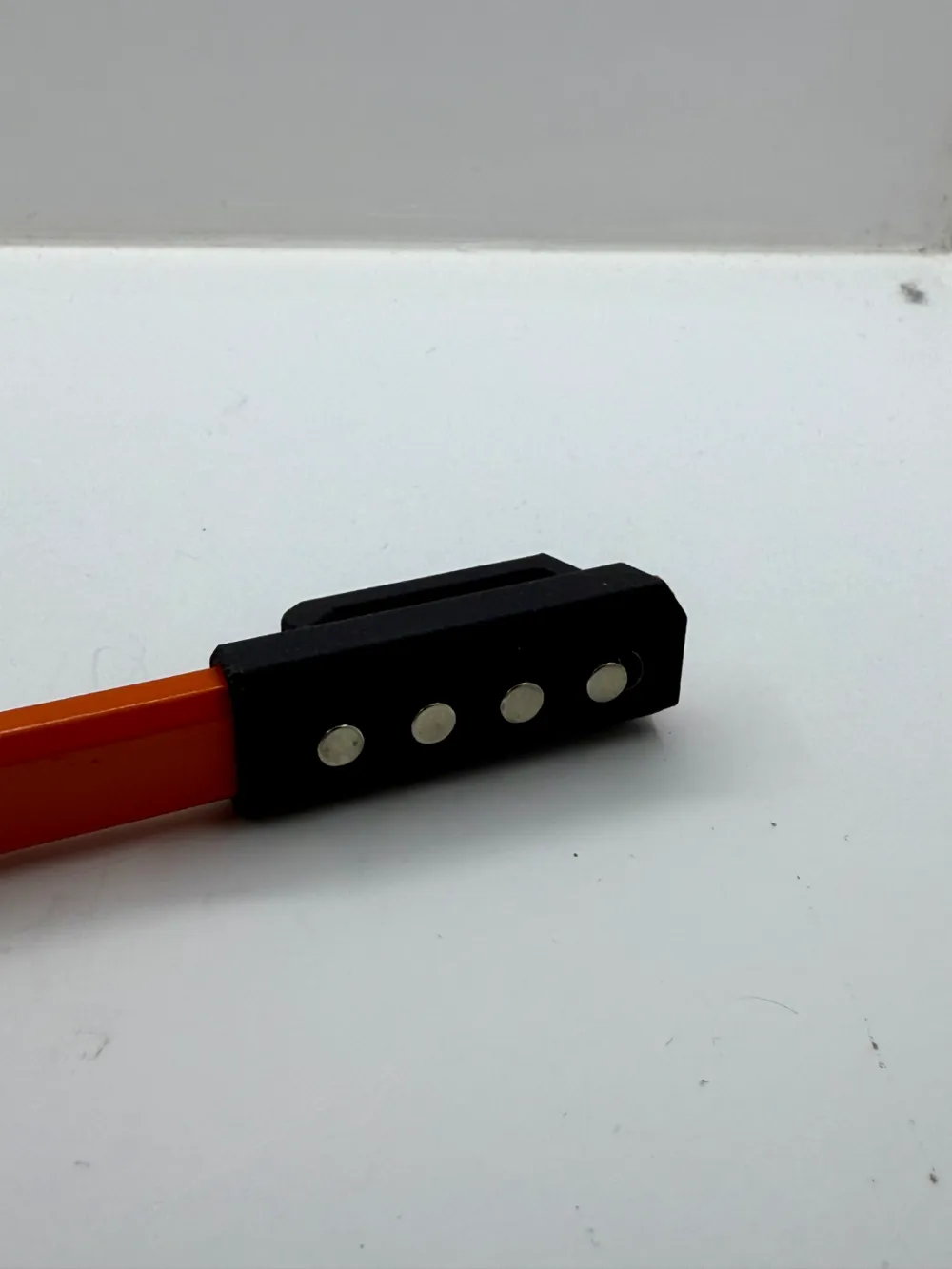 Construction pencil clip, photo 2 of 4 - Construction pencil clip Tools