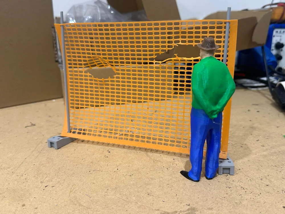 Construction Safety Net for "Umarell