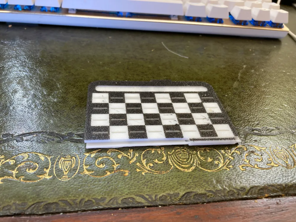 Credit Card Chess Set, photo 2 of 4 - Chess Sets & Pieces, wallet