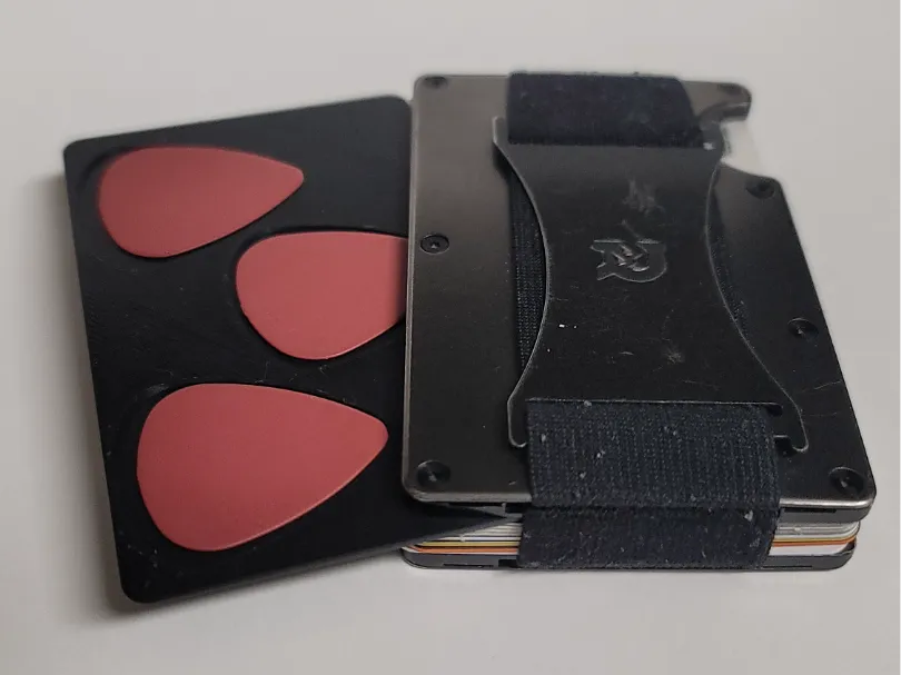 Credit Card Pick Holder for Ridge Style Wallets - Other Hobby & DIY, in stock in India