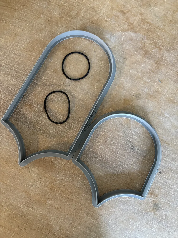 Crown Clay Cutter, Multiple Sizes, photo 2 of 4 - Crown Clay Cutter, Multiple Sizes Tools