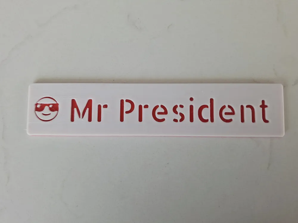 Custom (desk) name plate, sign or tag - Name-it-up, photo 3 of 4 - Custom & Name Signs, customizable
