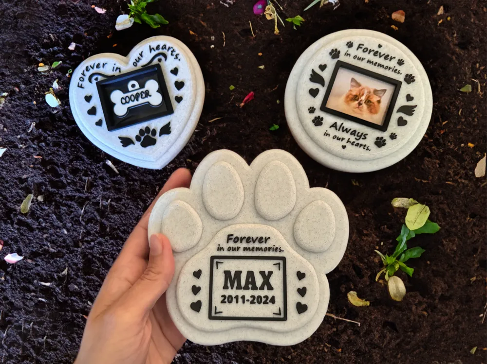 Custom Pet Memorial Stone with Stand and Stake