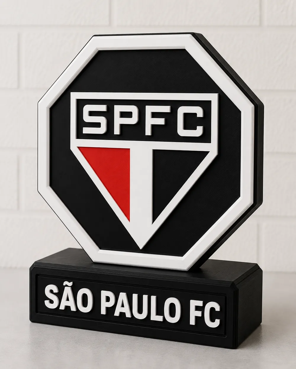 Personalised Sao Paulo FC Trophy, photo 2 of 4 - Personalised Sao Paulo FC Trophy Gifts & Occasions