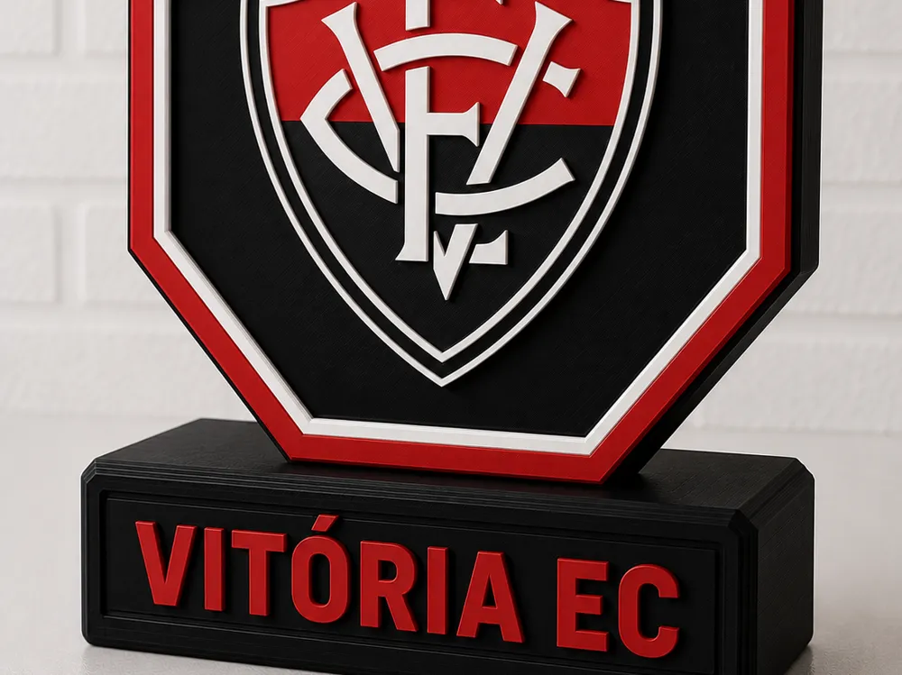Personalised Vitoria EC Trophy, photo 3 of 4 - Personalised Vitoria EC Trophy Gifts & Occasions