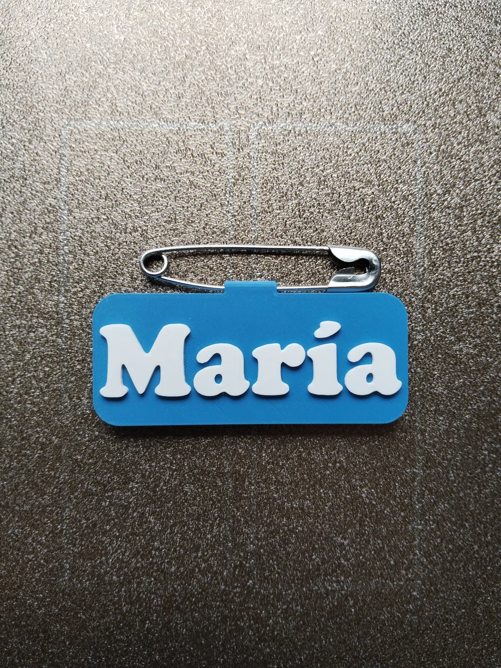 Customizable Name Plate for clothes, photo 2 of 4 - Name Plates, placa para el nombre