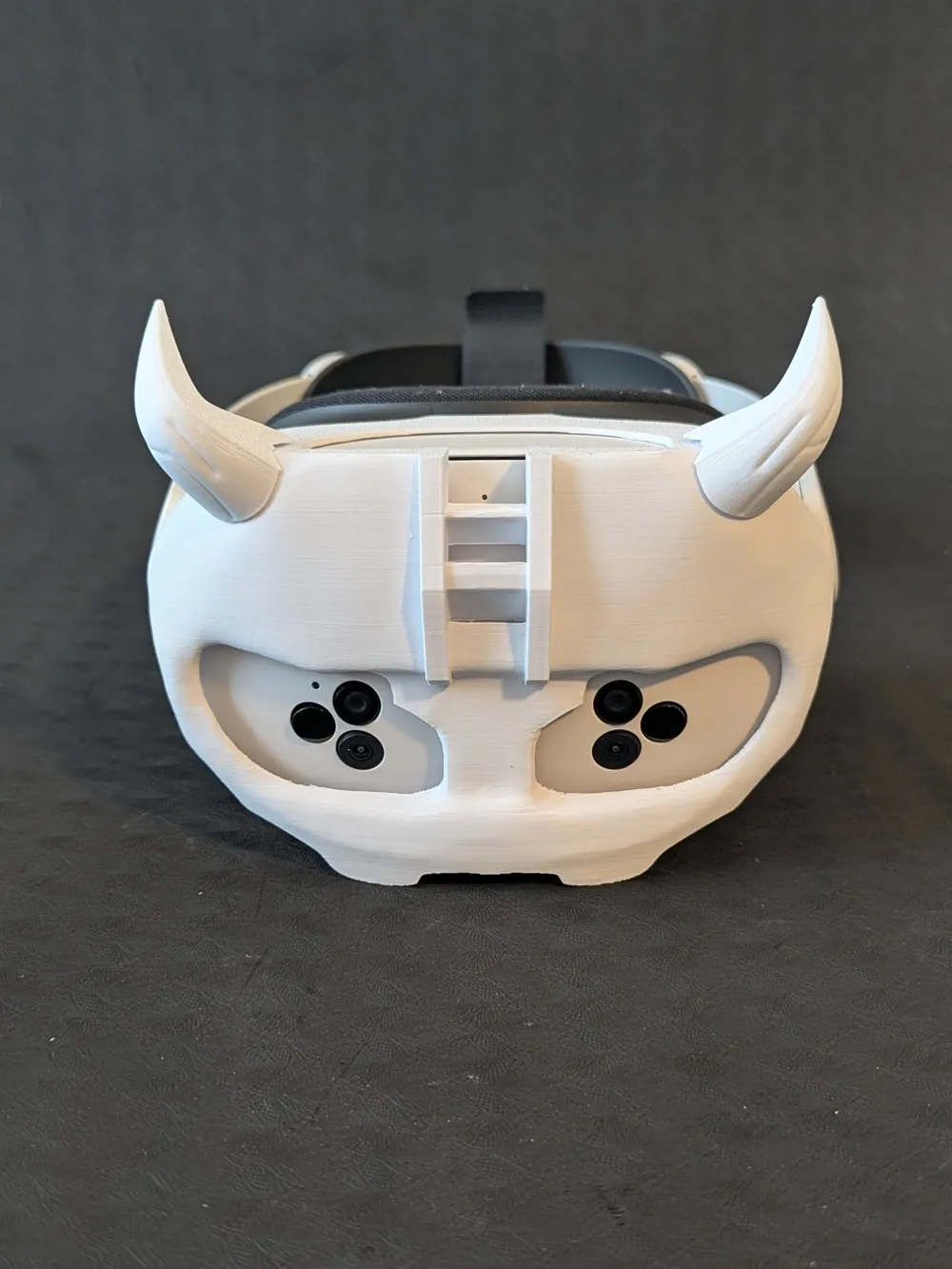 Cyber Oni Mask for Quest 3s, photo 3 of 4 - Cyber Oni Mask for Quest 3s Props & Cosplay