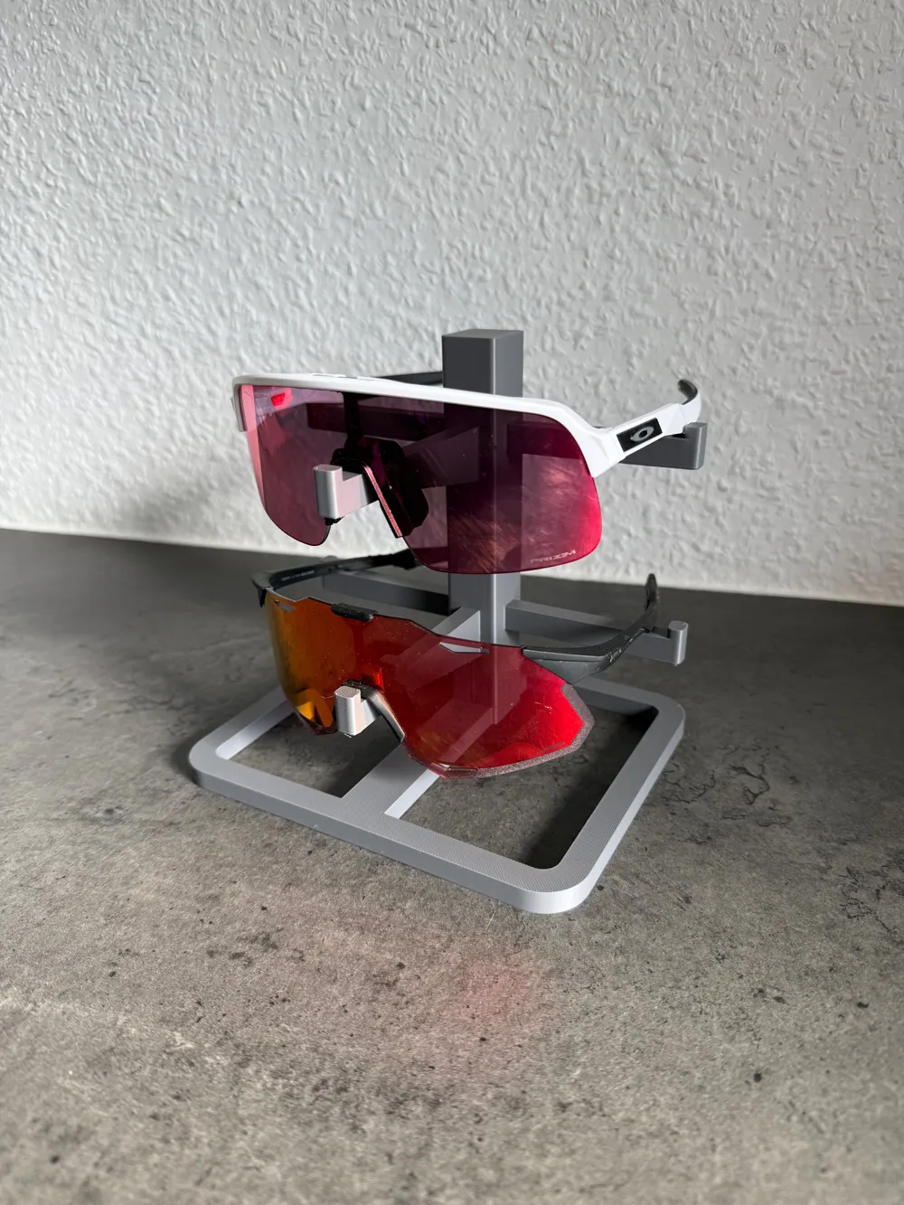 Cycling Sunglasses / Shades Modular Stand, photo 3 of 4 - Cycling Sunglasses / Shades Modular Stand Fashion