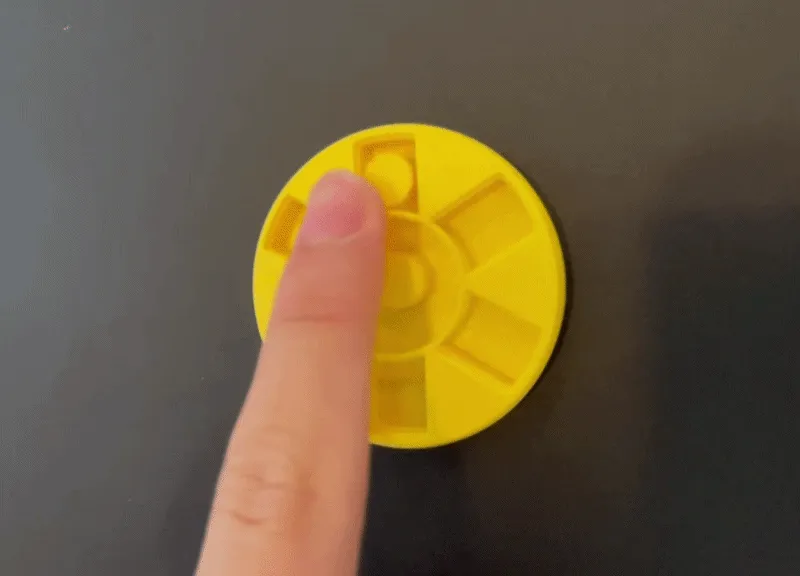 Cycloid Spinner Fidget, photo 3 of 4 - Cycloid Spinner Fidget Toys & Games