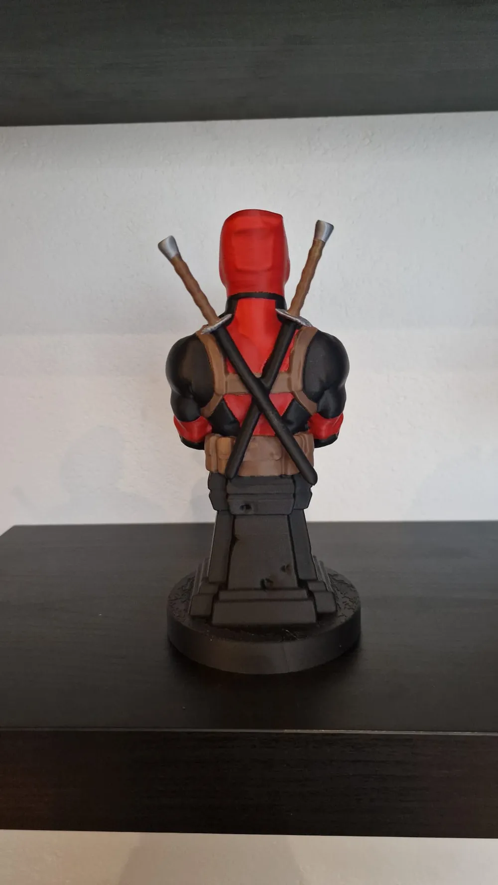 Deadpool Controller Stand, photo 3 of 4 - Deadpool Controller Stand Gaming Accessories