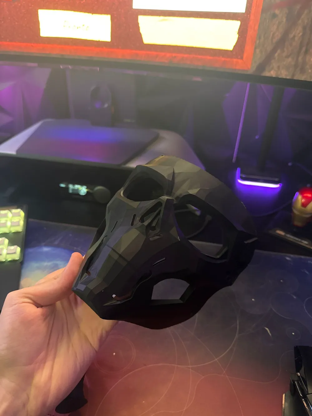 Death Shadow Escape from tarkov mask, photo 2 of 4 - Skull & Horror Masks, Props & Cosplay