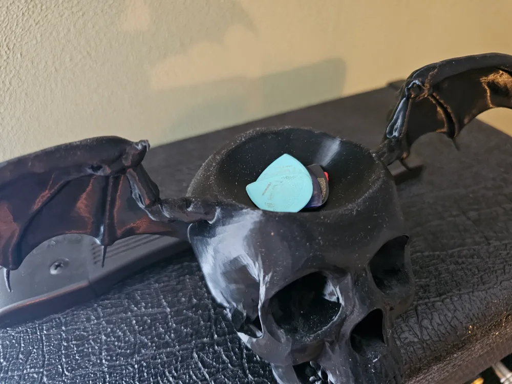 A7X - Skull guitar pick Bowl, photo 3 of 4 - Plates, Bowls & Serving Trays, avenged