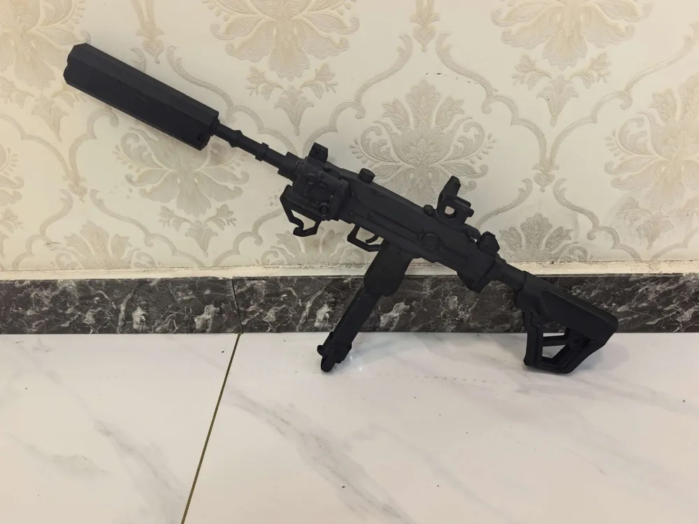 Delta Force Modified Uzi Prop, 1:1, photo 3 of 5 - Movie & Game Replica Props, arms