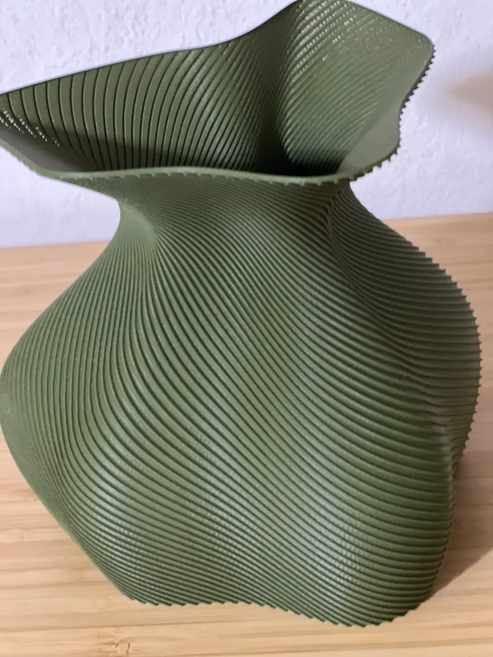 design vase, photo 3 of 4 - design vase Generative Art