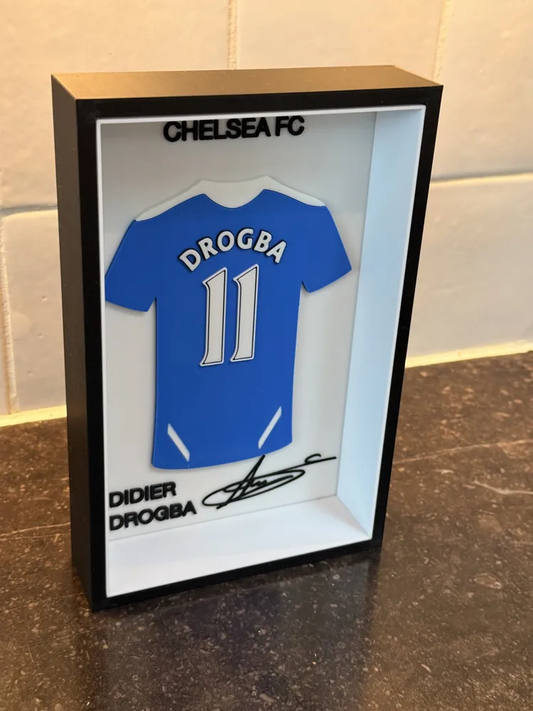 Chelsea FC - Jersey Frame, photo 2 of 4 - Chelsea FC - Jersey Frame Sports & Fitness