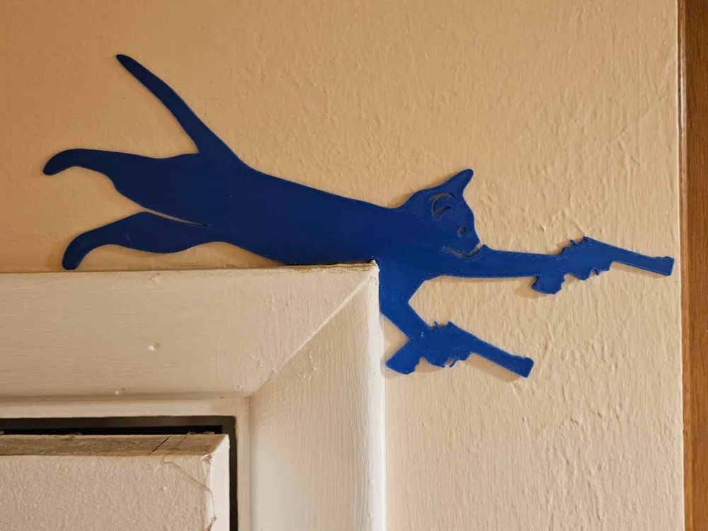 Diving Akimbo Cat Door Topper