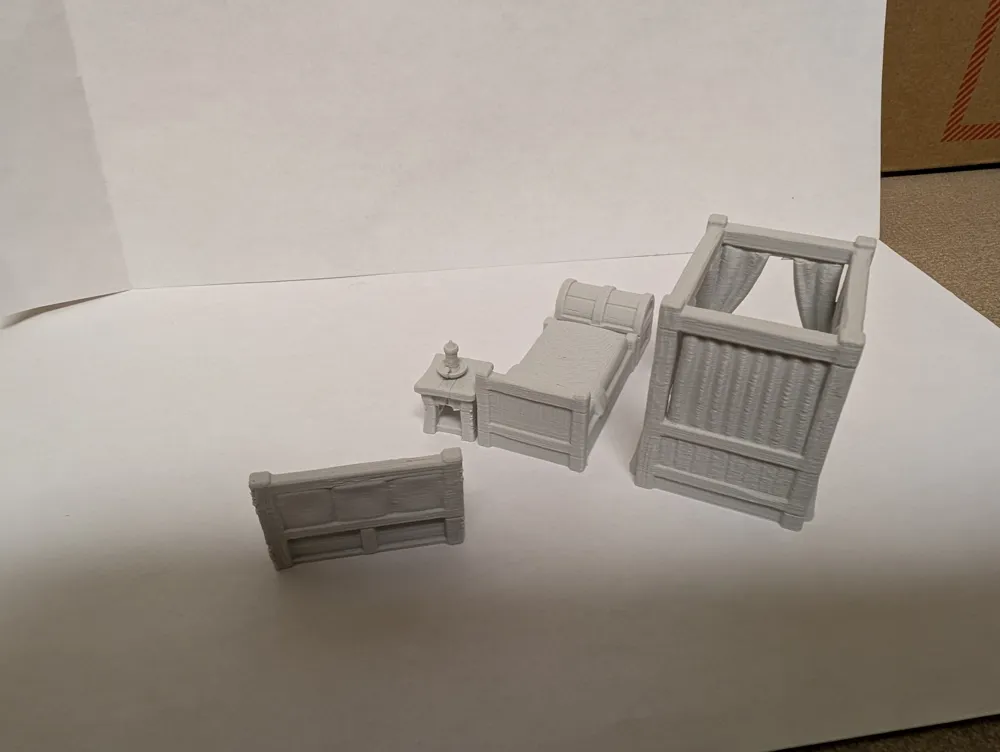 DnD Bedroom scatter terrain miniatures (set of 5), photo 3 of 4 - DnD Bedroom scatter terrain miniatures (set of 5) Miniatures