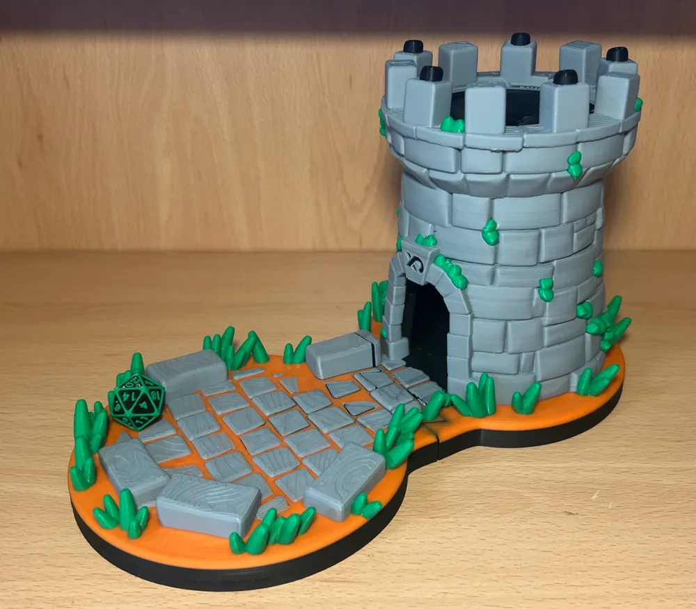 DnD dice Tower, photo 2 of 4 - DnD dice Tower Toys & Games