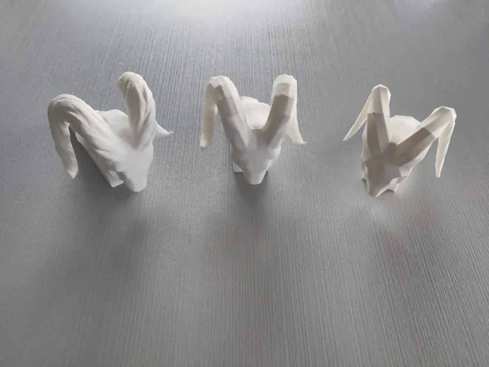 Dodge RAM v2 Hood ornaments High to Low Poly ver., photo 3 of 4 - Car Badges & Emblems, horn