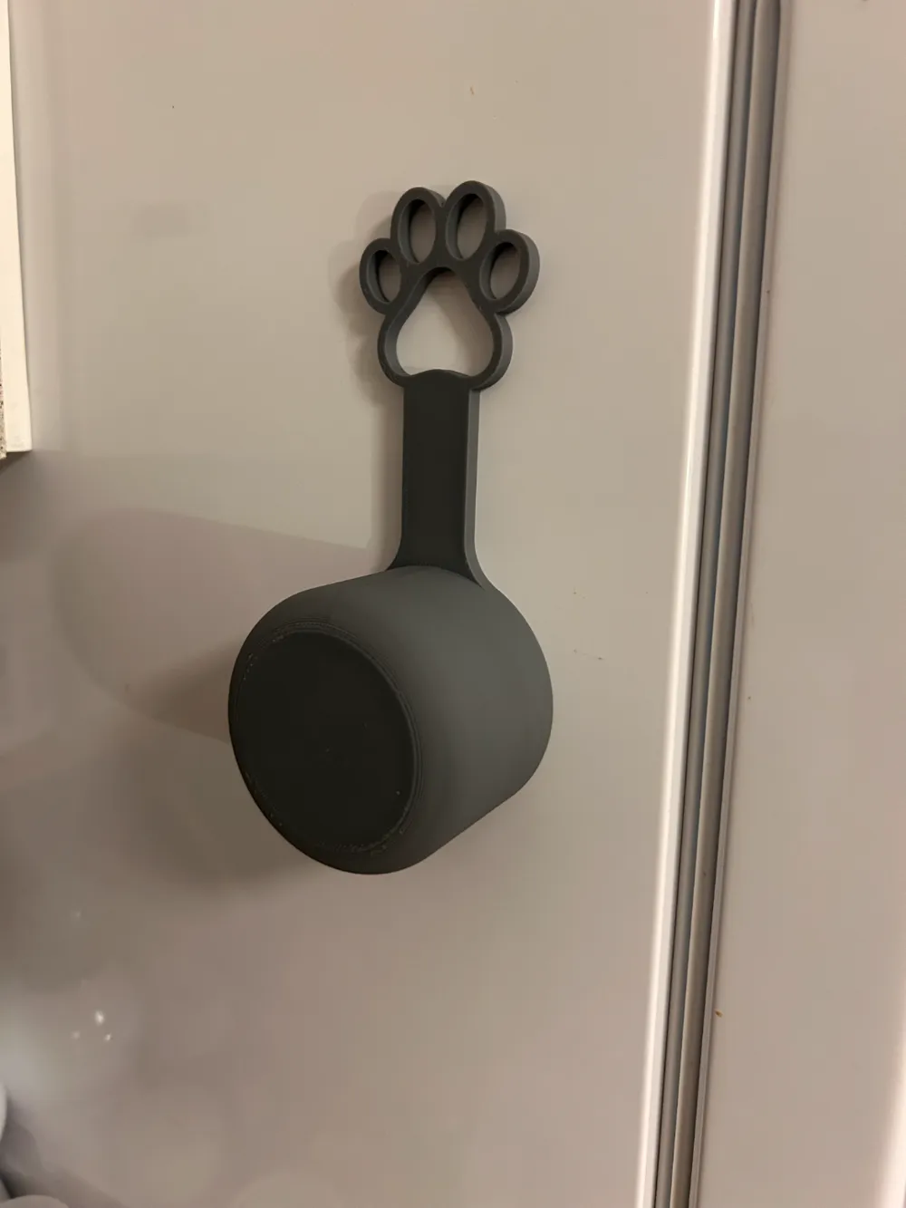 Dog food scoop, photo 4 of 4 - Dog food scoop Pets