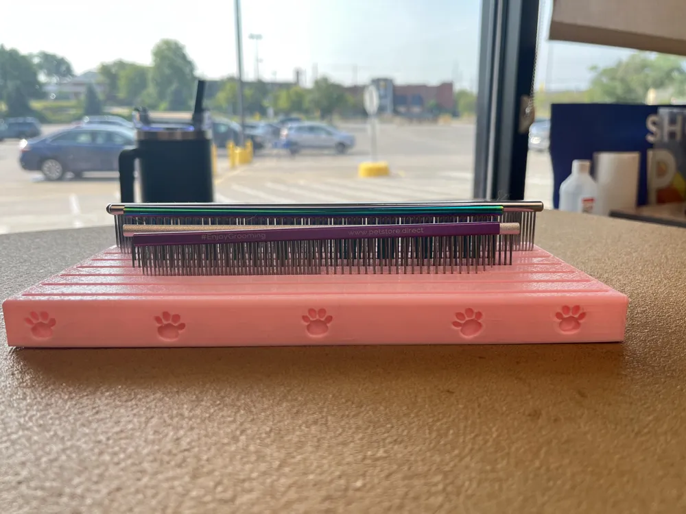 Dog Grooming Comb Holder, photo 3 of 4 - Dog Grooming Comb Holder Pets