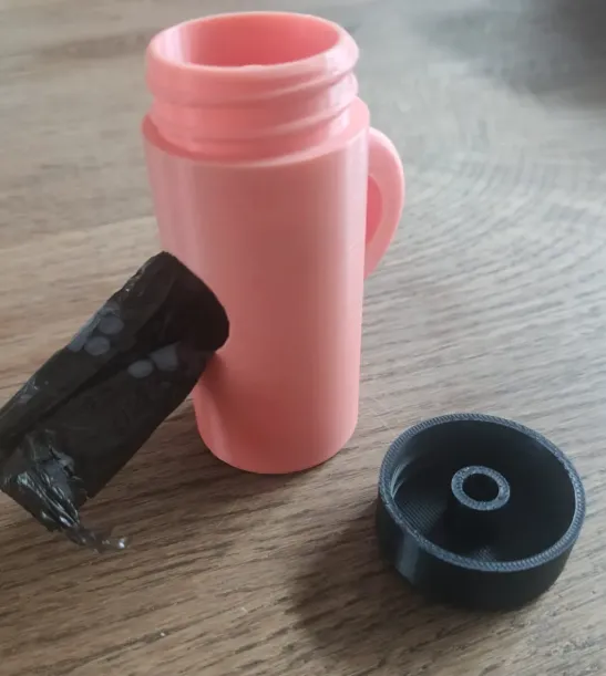 Dog Poop Bag Holder, another view - Leash & Poop-bag Holders, hond