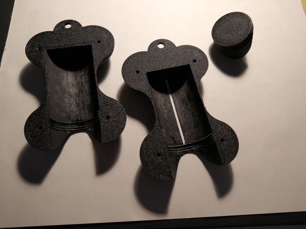 Dog-poop bag holder, photo 3 of 4 - Dog-poop bag holder Pets