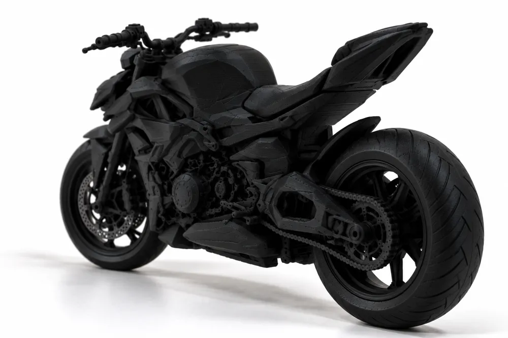 Ducati Streetfighter V4 - Motorcycle, photo 2 of 4 - Ducati Streetfighter V4 - Motorcycle Hobby & DIY