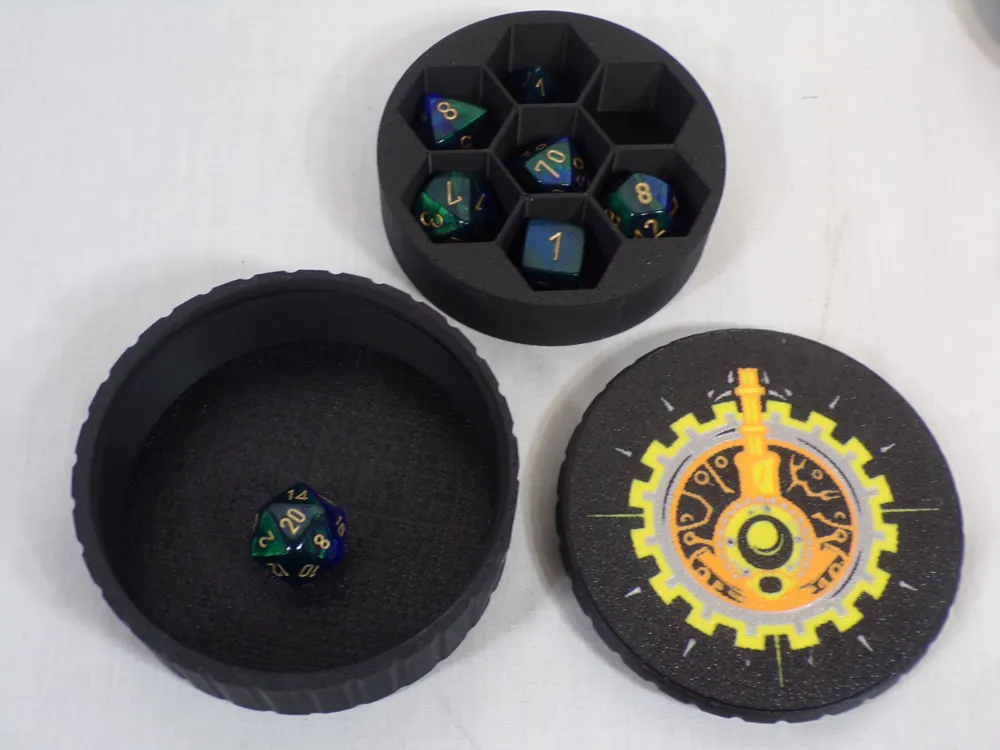 Dungeons and Dragons Artificer Dice Box 2 Sizes, photo 2 of 4 - Dungeons and Dragons Artificer Dice Box 2 Sizes Toys & Games