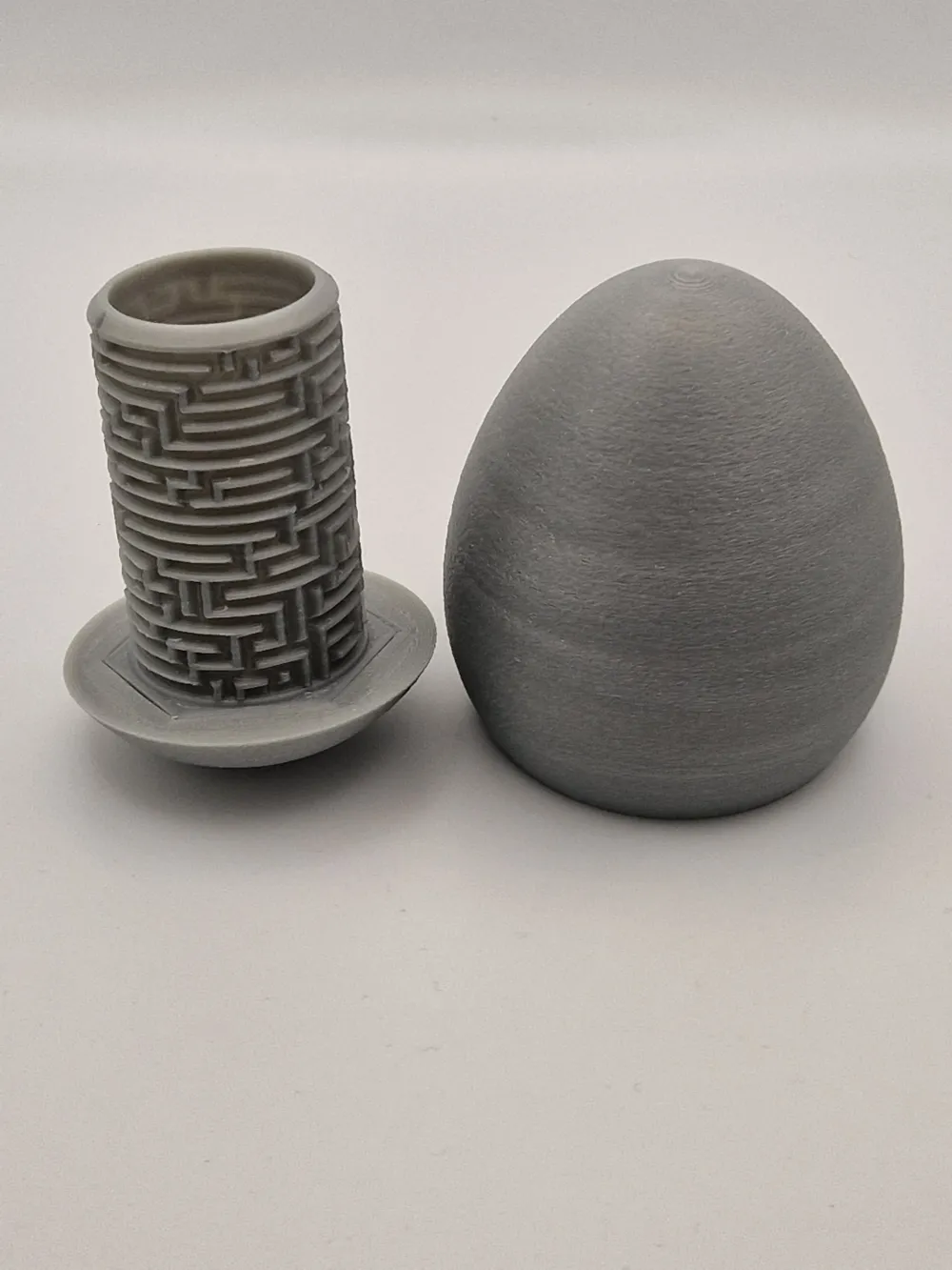 Easter egg with labyrinth 94mm