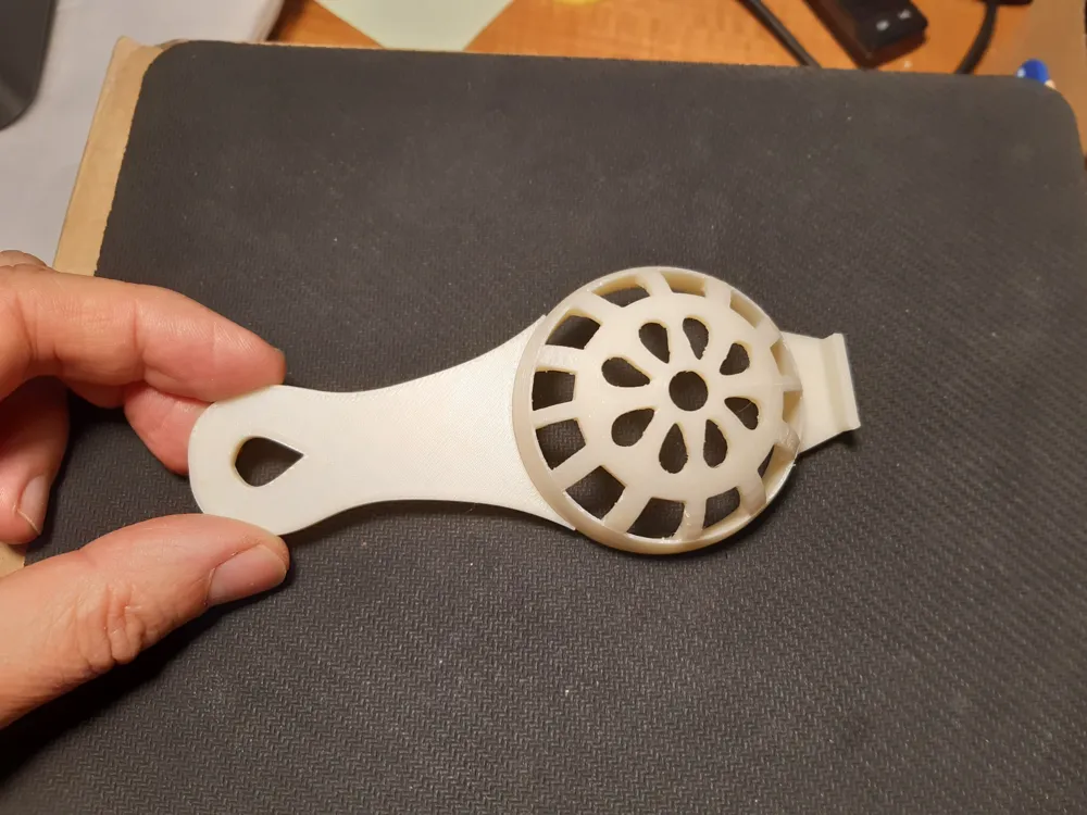 Egg white separator, photo 3 of 4 - Egg white separator Tools