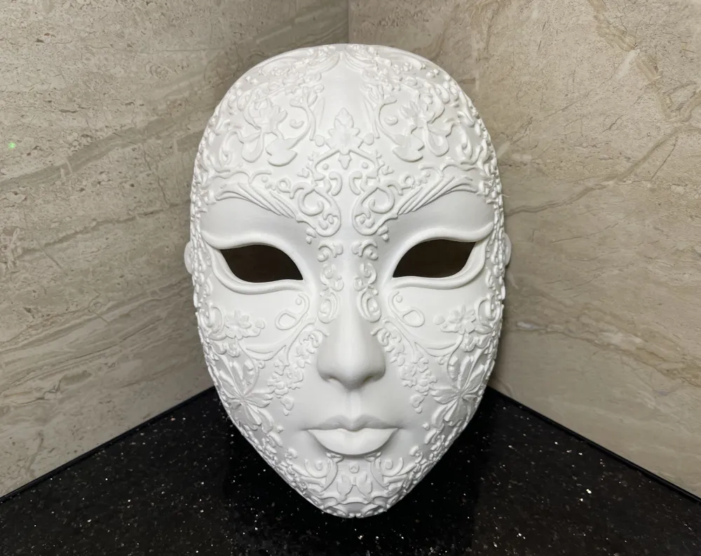 Elegant Mask, photo 4 of 4 - Elegant Mask Props & Cosplay