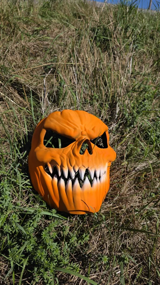 Evil pumpkin mask, photo 3 of 4 - Evil pumpkin mask Props & Cosplay