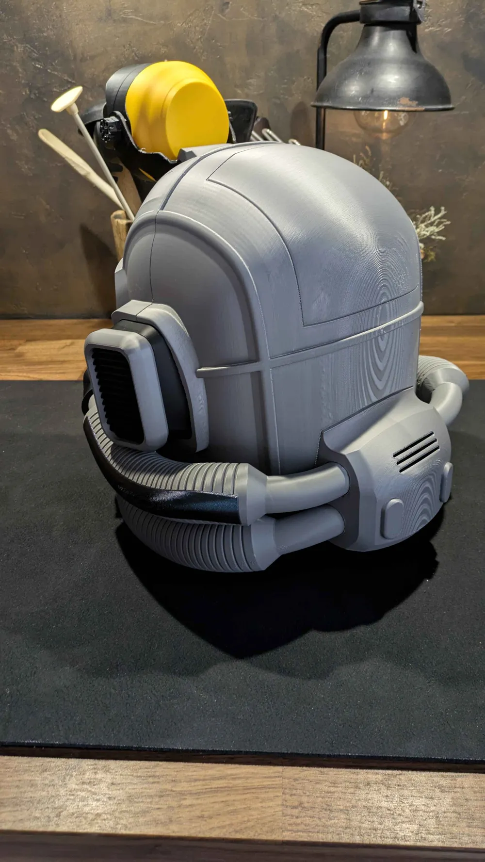 Excavator Power Helmet, photo 4 of 4 - Excavator Power Helmet Props & Cosplay