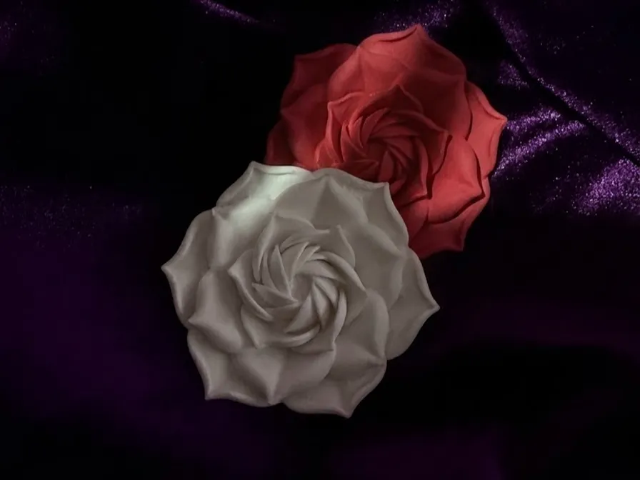 Exquisite Double Camellia Brooch real Petal No Sup, photo 4 of 4 - Exquisite Double Camellia Brooch real Petal No Sup Toys & Games