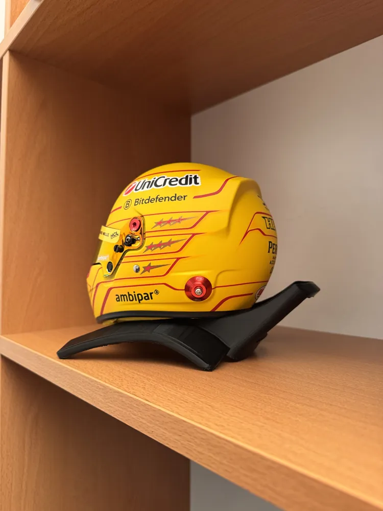 F1 MINI HELMET HANS - 1:2 SCALE (STAND), photo 3 of 4 - F1 MINI HELMET HANS - 1:2 SCALE (STAND) Sports & Fitness