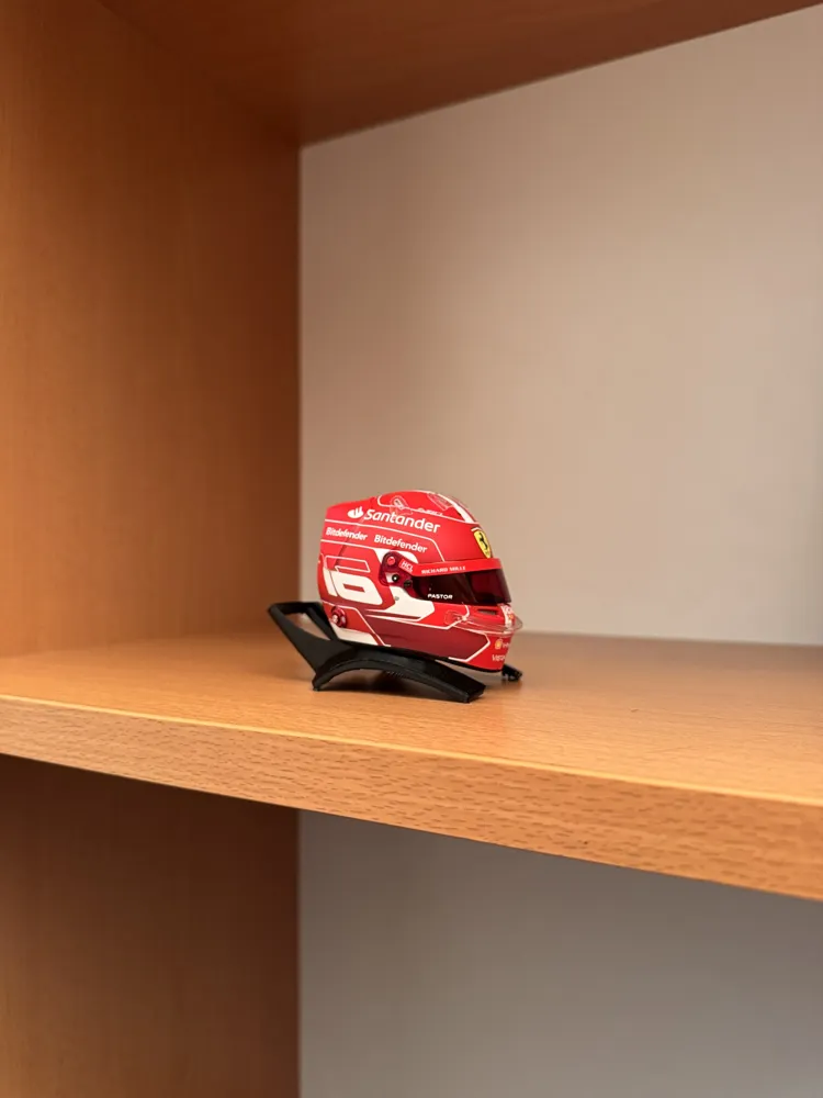 F1 MINI HELMET HANS - 1:5 SCALE (STAND), photo 3 of 4 - F1 MINI HELMET HANS - 1:5 SCALE (STAND) Sports & Fitness