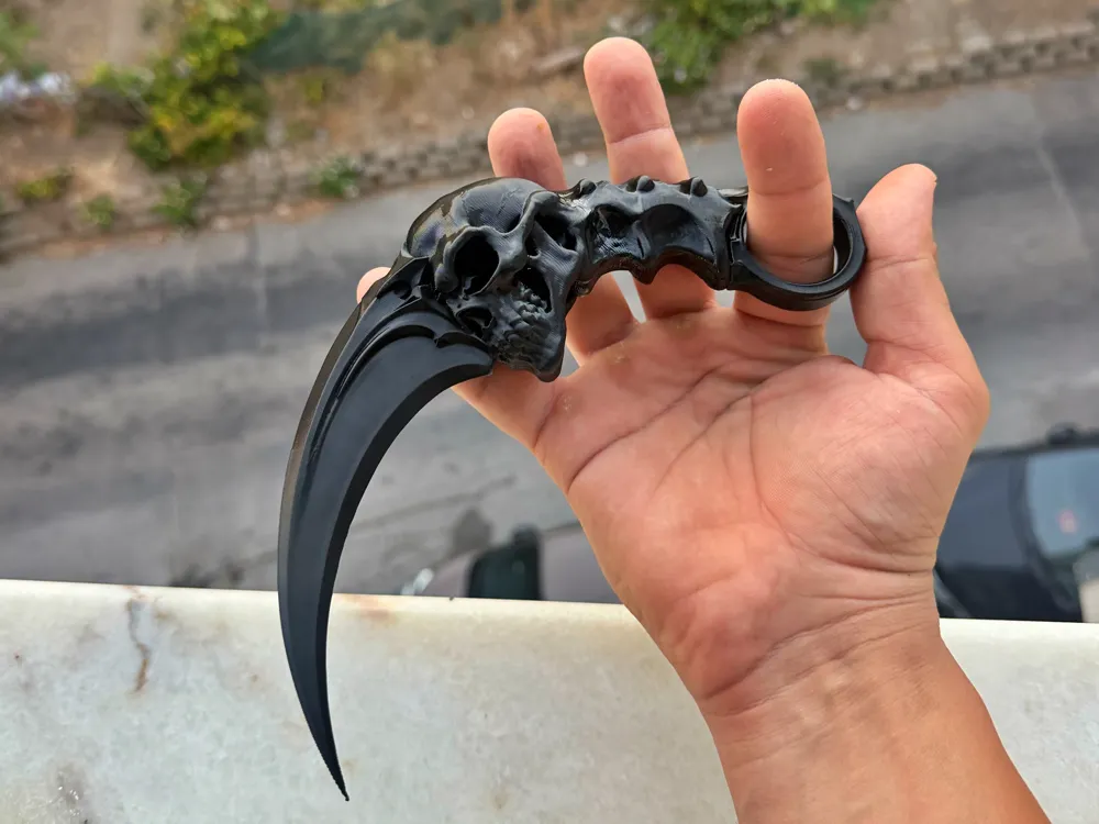 Fantasy Skull Karambit, Decorative Display Prop, photo 4 of 4 - Fantasy Skull Karambit, Decorative Display Prop Props & Cosplay