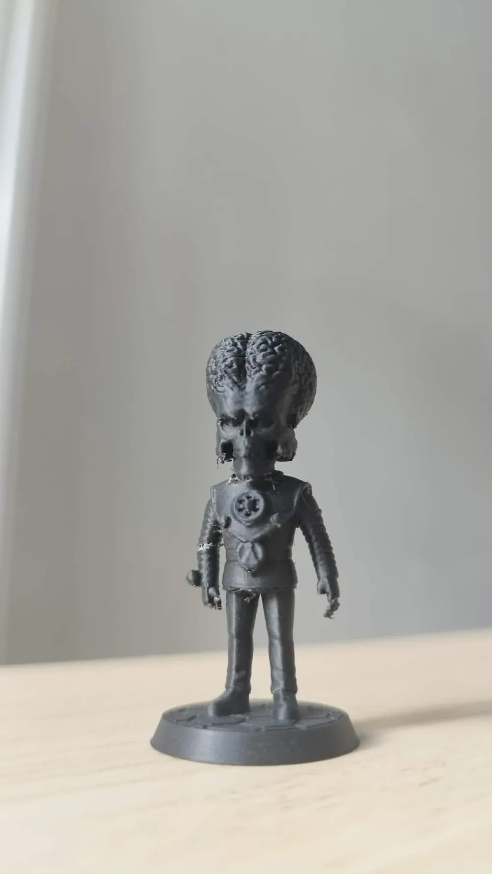 Figurine Mars Attacks, photo 3 of 4 - Figurine Mars Attacks Toys & Games