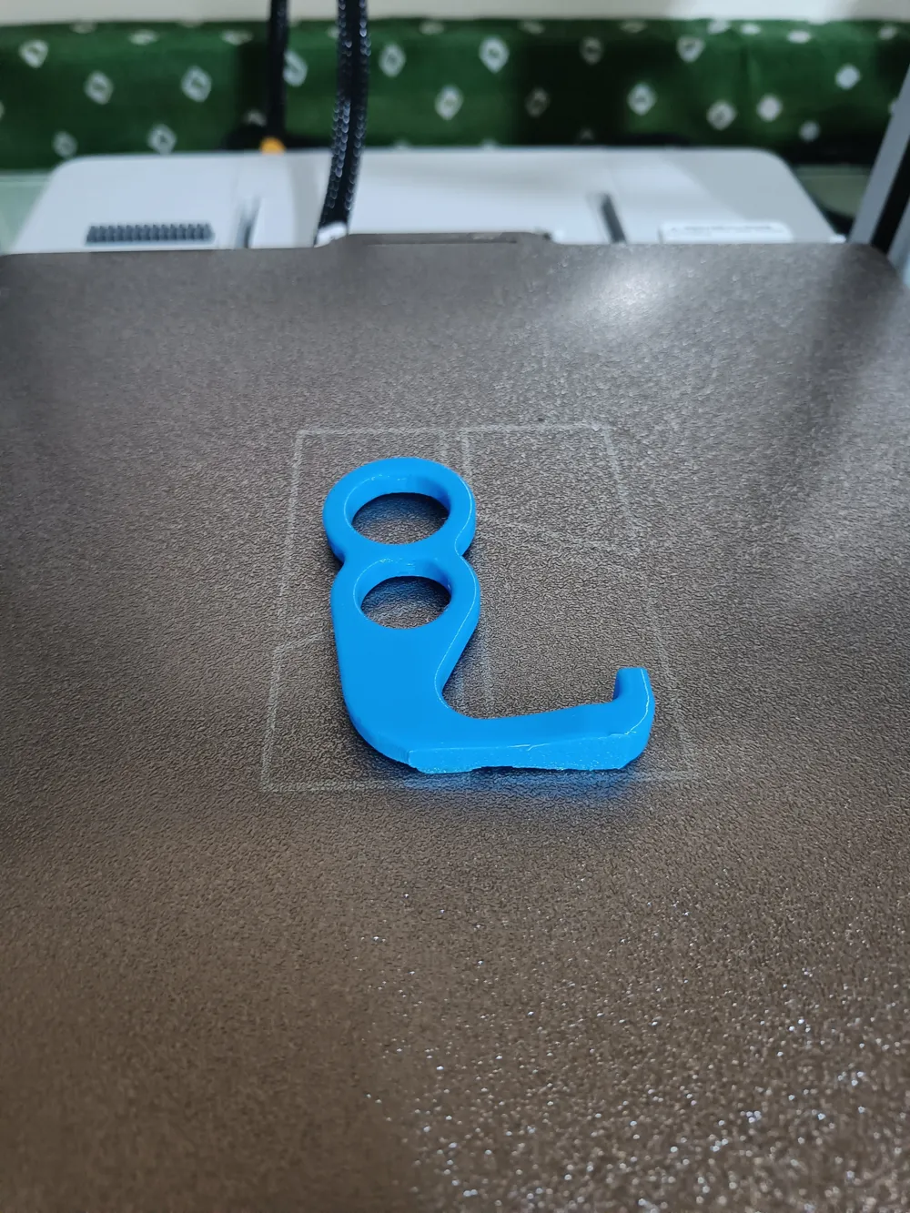 Finger Grip for Phone, Pinky Saver & Holder, photo 3 of 4 - Finger Grip for Phone, Pinky Saver & Holder Mobile & Device Accessories