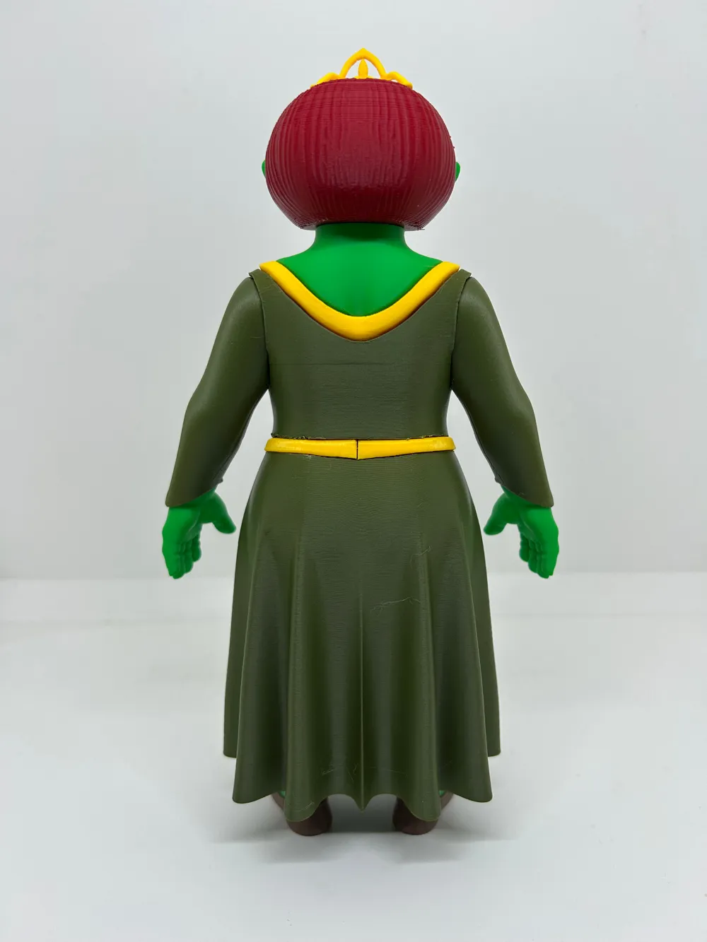 Fiona Character Toy Figure, photo 5 of 5 - Toy Animals & Figures, background