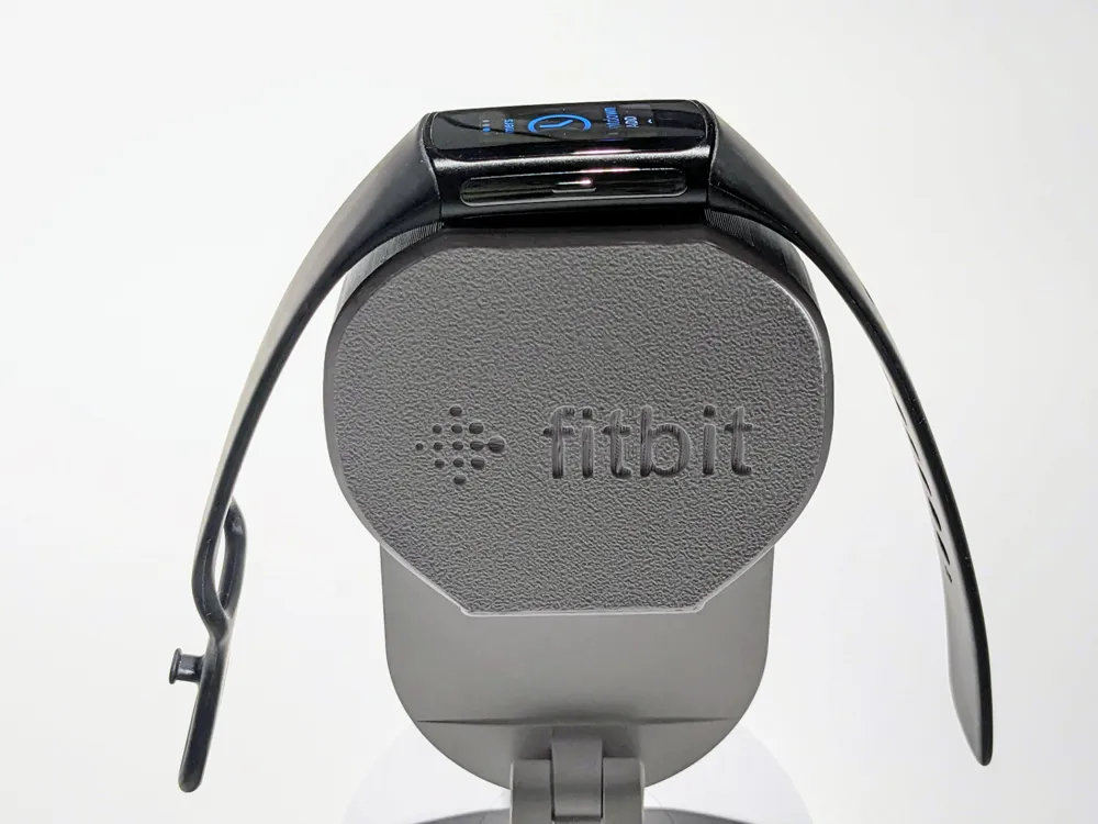 fitbit charge 5&6 usb wall charging mount - Gadgets, in stock in India