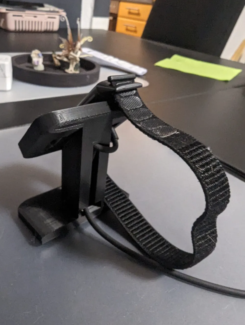 Fitbit Charge 5 Dual Chargingstation, photo 2 of 4 - Fitbit Charge 5 Dual Chargingstation Mobile & Device Accessories